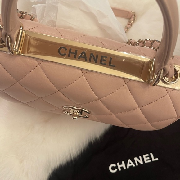 CHANEL Lambskin Quilted Trendy CC Dual Handle Flap Bag Beige - Picture 7 of 15